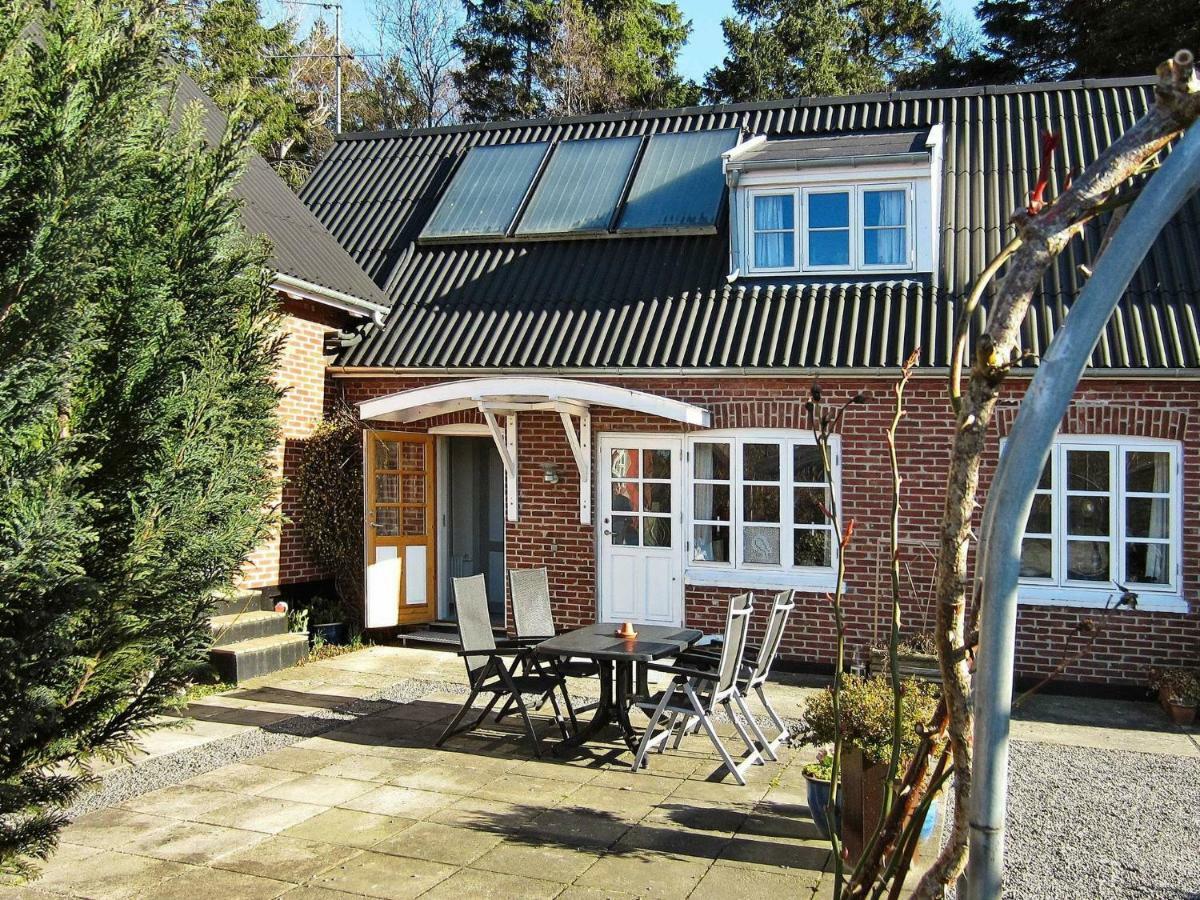 4 Person Holiday Home In Nex Langedeby Dış mekan fotoğraf